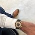 Omega horloge met een kast in geel goud, met een wijzerplaat in het beige en een diameter van 42 - thumb