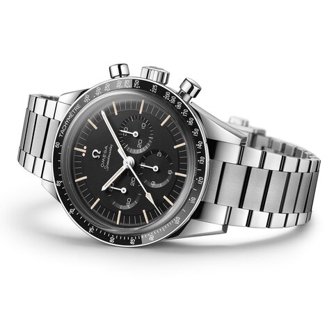 Omega horloge met een kast in staal, met een wijzerplaat in het zwart en een diameter van 39.7 mm