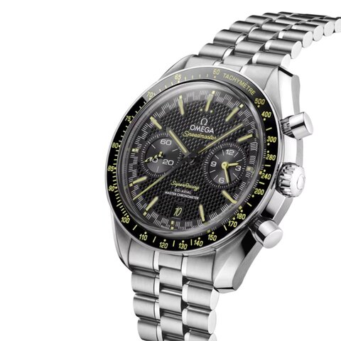 Omega horloge met een kast in staal, met een wijzerplaat in het zwart en een diameter van 44.25 mm