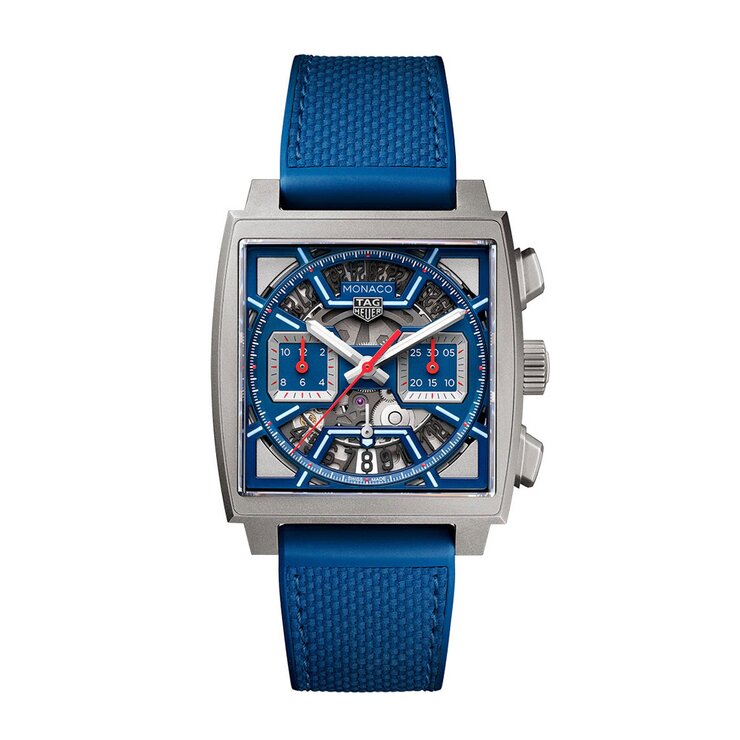 TAG Heuer horloge met een kast in titanium, met een wijzerplaat in het grijs en een diameter van 39 mm