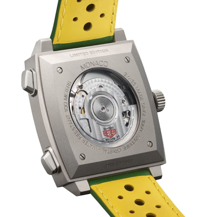 TAG Heuer horloge met een kast in titanium, met een wijzerplaat in het zilver en een diameter van 39 mm