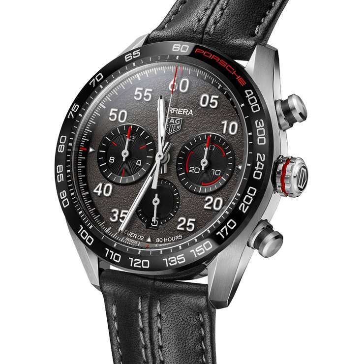 TAG Heuer horloge met een kast in staal, met een wijzerplaat in het grijs en een diameter van 44 mm