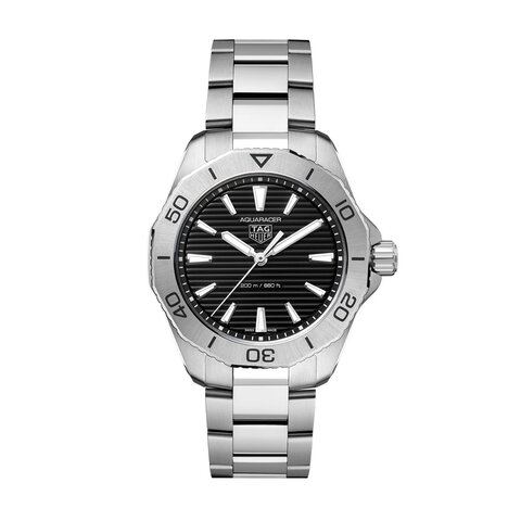 TAG Heuer horloge met een kast in staal, met een wijzerplaat in het zwart en een diameter van 40 mm