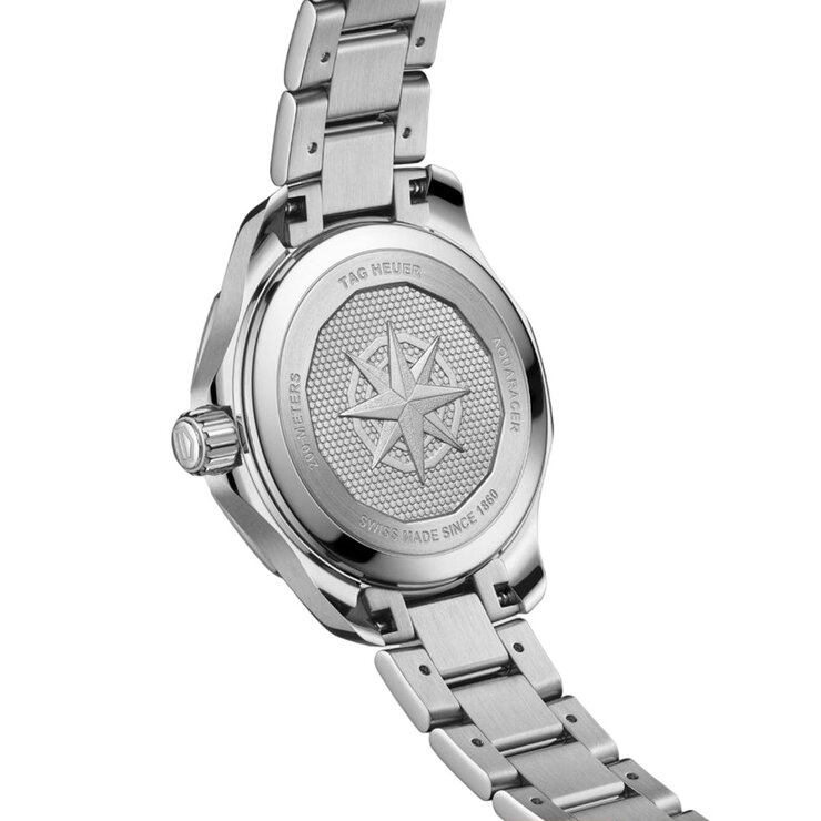 TAG Heuer horloge met een kast in staal, met een wijzerplaat in het blauw en een diameter van 34