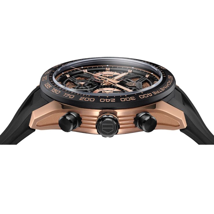 TAG Heuer horloge met een kast in rosé goud, met een wijzerplaat in het zwart en een diameter van 44