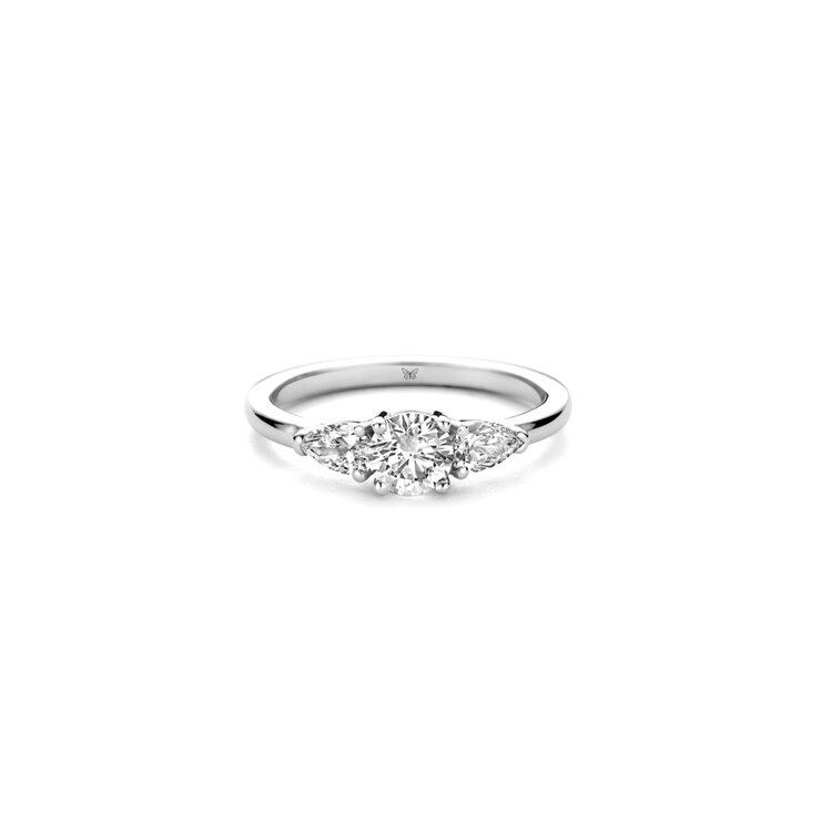 bague de fiançailles The Exclusive Collection en or blanc 18 ct avec brillant (diamant rond) de 0.5 carat et diamant en forme de poire