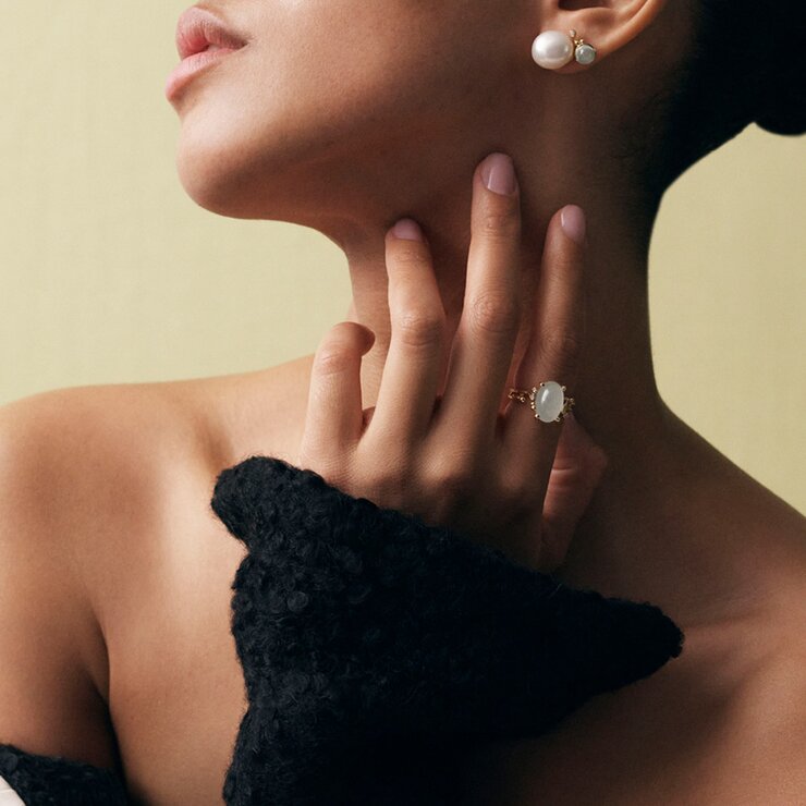 bague Ole Lynggaard en or jaune 18 ct avec opale entouré de briljants de 0,02 karaat