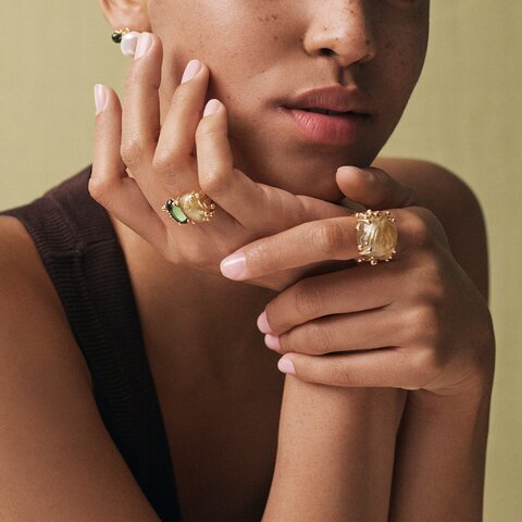 Ole Lynggaard ring in geel goud 18kt met quartz rutile omringd door briljanten van 0,06 karaat