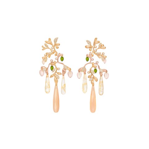 Ole Lynggaard oorringen in geel en rosé goud 18kt met quartz & maansteen & toermalijn omringd door briljanten van 1,35 karaat