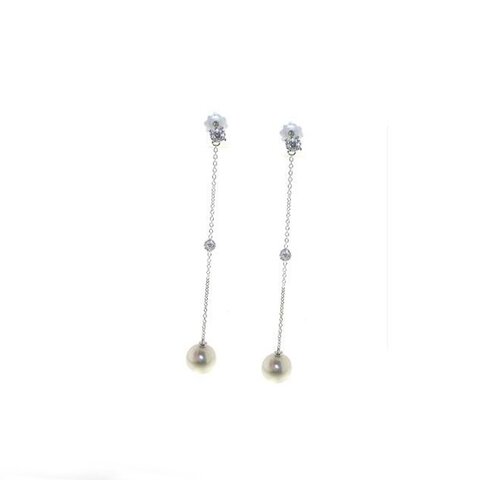 Utopia en or blanc 18 ct avec perles entouré de briljants de 0,46 karaat