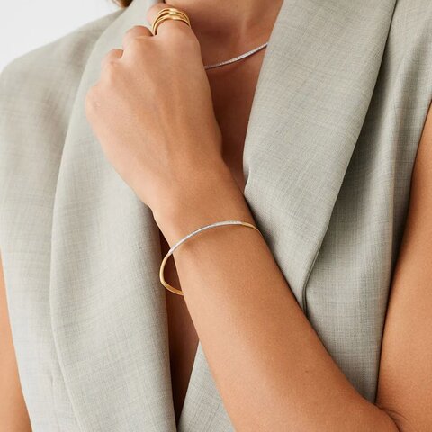 bracelet Marco Bicego en or jaune 18 ct avec brillant de 0.19 carat