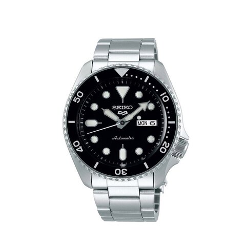 Seiko horloge met een kast in staal, met een wijzerplaat in het zwart en een diameter van 42.5 mm