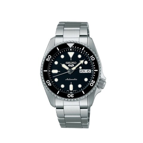 Seiko horloge met een kast in staal, met een wijzerplaat in het zwart en een diameter van 38 mm