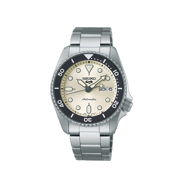 Seiko horloge met een kast in staal, met een wijzerplaat in het beige en een diameter van 38