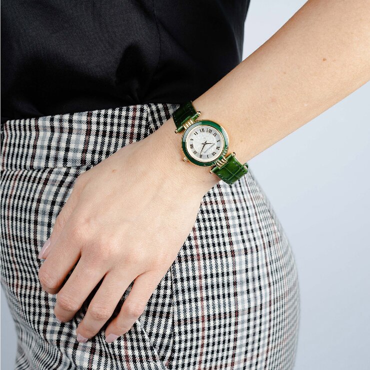 Balmain horloge met een kast in gele pvd-coating, met een wijzerplaat in het zilver en een diameter van 30 mm