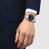 montre Tissot avec un boîtier en acier, un cadran bleu et un diamètre de 40 mm - thumb