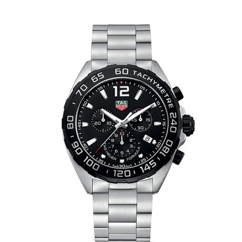 montre TAG Heuer avec un boîtier en acier, un cadran noir et un diamètre de 43 mm