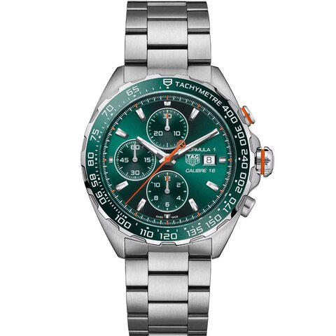 montre TAG Heuer avec un boîtier en acier, un cadran vert et un diamètre de 44 mm