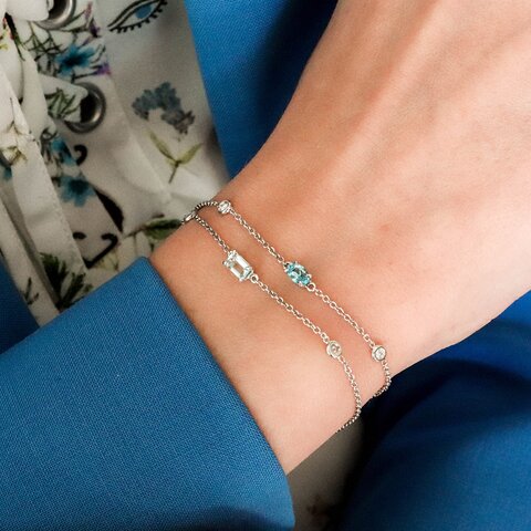 bracelet Casteur by Casteur en or blanc 18 ct avec aquamarine entouré de briljants de 0,04 karaat