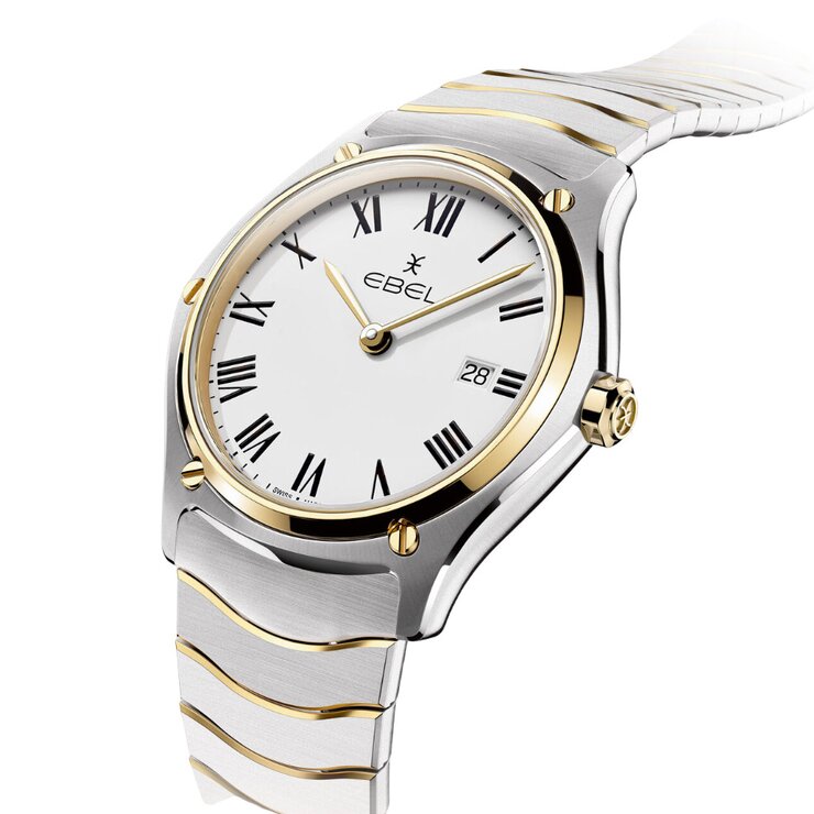 Ebel horloge met een kast in geel goud op staal, met een wijzerplaat in het wit en een diameter van 37