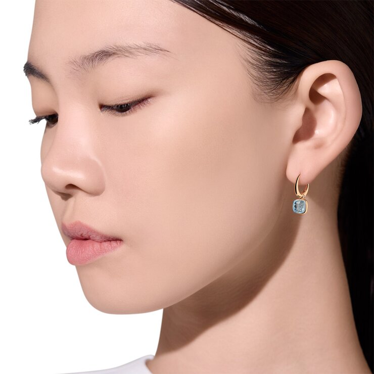 Pomellato oorringen in rosé goud 18kt met topaas blauw