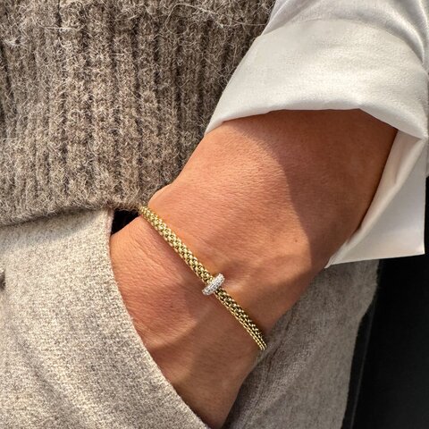 bracelet Fope en or jaune 18 ct avec brillant de 0.18 carat