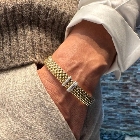 bracelet Fope en or jaune 18 ct avec brillant de 0.23 carat