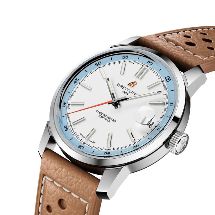 Breitling horloge met een kast in staal, met een wijzerplaat in het wit en een diameter van 38 mm