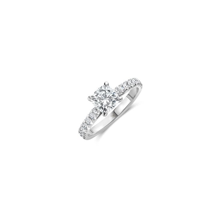 The Exclusive Collection verlovingsring in wit goud 18kt met cushion diamant van 1,02 karaat als hoofdsteen omringd door briljanten van 0,40 karaat