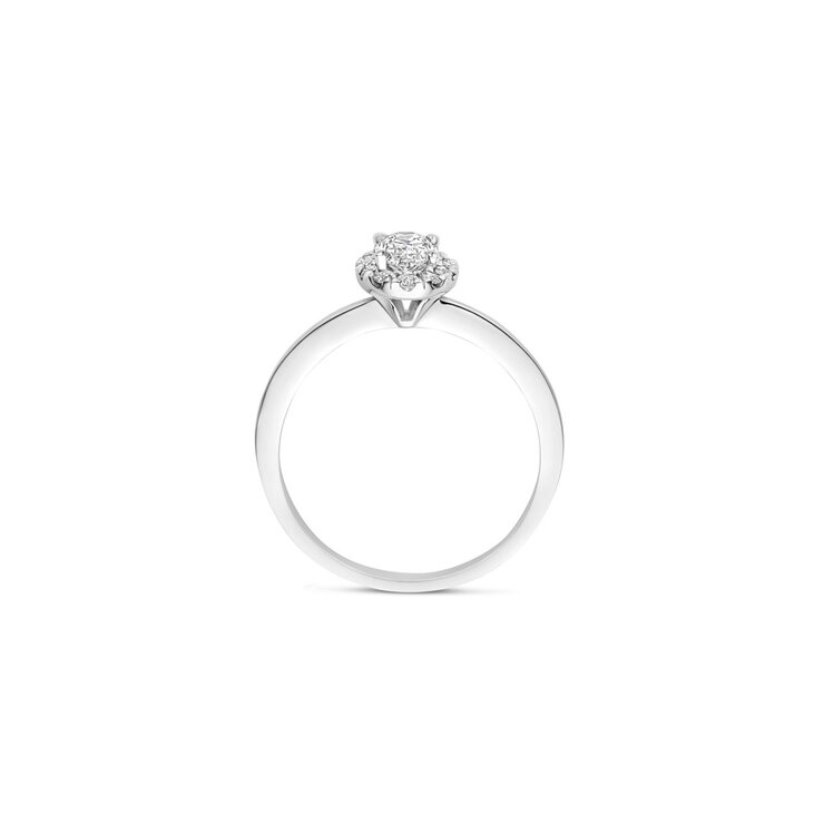 The Exclusive Collection verlovingsring in wit goud 18kt met ovalen diamant van 0,46 karaat als hoofdsteen omringd door briljanten van 0,18 karaat