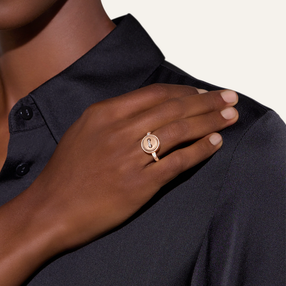 PAC5031_O7WHR_DB0TU_110_Pomellato_pom-pom-dot-reversible-ring-rose-gold-18kt-turquoise-diamond.png