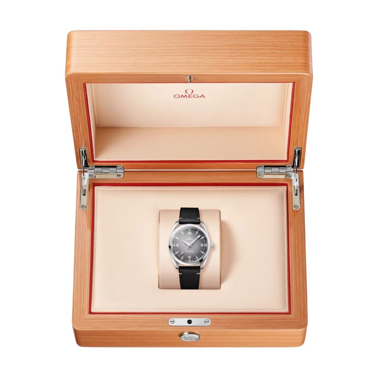 Omega horloge met een kast in staal, met een wijzerplaat in het grijs en een diameter van 38 mm