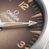 montre Omega avec un boîtier en acier, un cadran brun et un diamètre de 38 - thumb