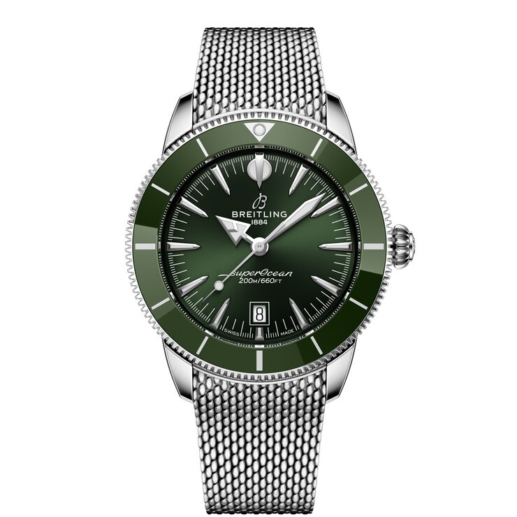 Breitling horloge met een kast in keramiek op staal, met een wijzerplaat in het groen en een diameter van 44 mm