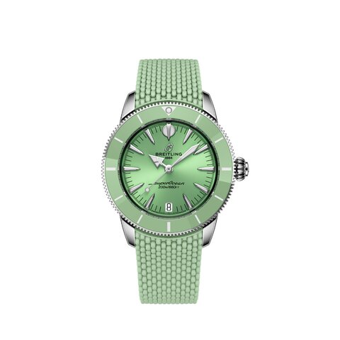 montre Breitling avec un boîtier en keramiek op staal, un cadran vert et un diamètre de 36