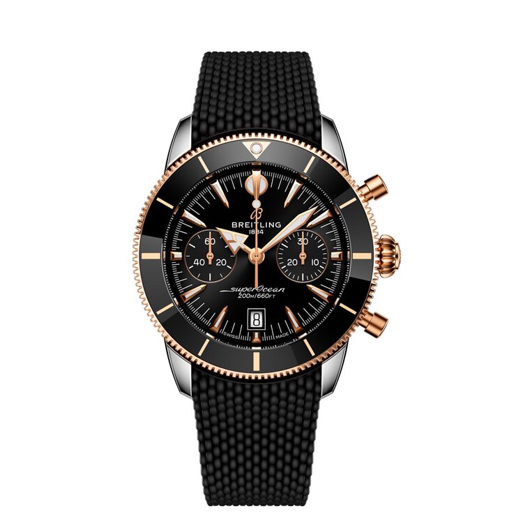 Breitling horloge met een kast in rosé goud op staal, met een wijzerplaat in het zwart en een diameter van 42