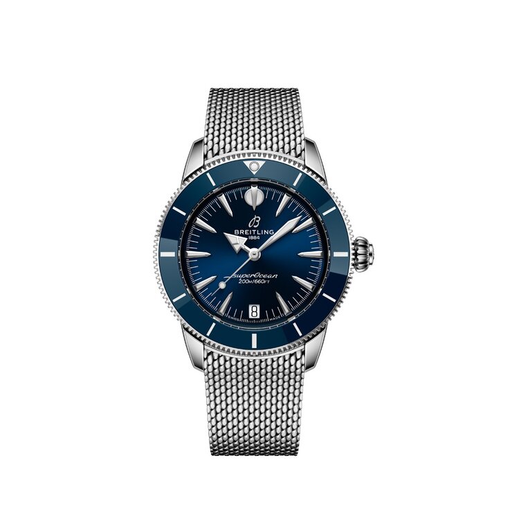 montre Breitling avec un boîtier en keramiek op staal, un cadran bleu et un diamètre de 36