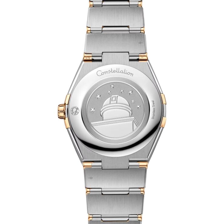 Omega horloge met een kast in geel goud op staal, met een wijzerplaat in het wit en een diameter van 36 mm