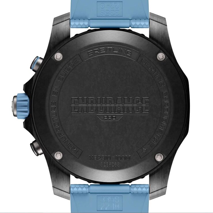 Breitling horloge met een kast in breitlight, met een wijzerplaat in het zwart en een diameter van 44 mm
