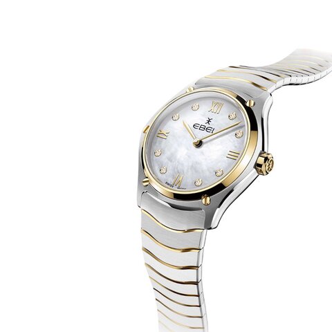 Ebel horloge met een kast in geel goud op staal, met een wijzerplaat in het parelmoer met  briljant en een diameter van 24 mm