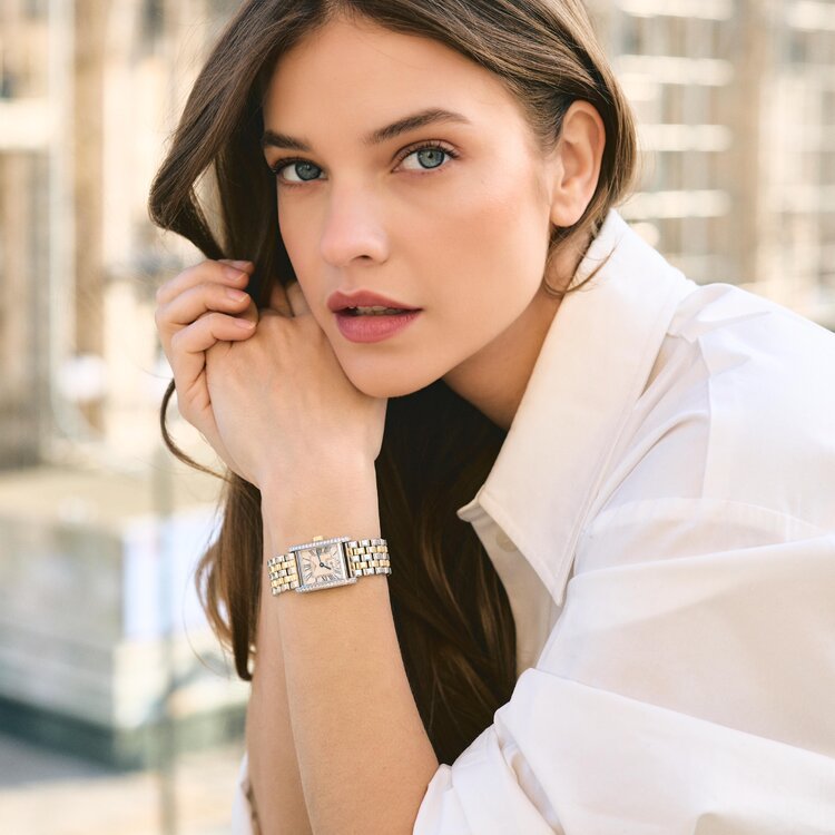 MiniDolceVita_L52005787_BTL3_BarbaraPalvin.jpg