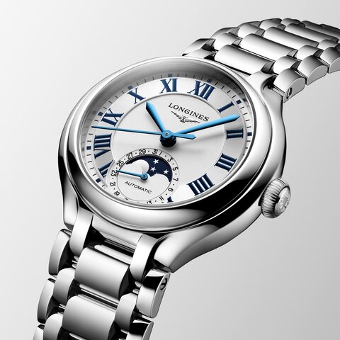 Longines horloge met een kast in staal, met een wijzerplaat in het zilver en een diameter van 34 mm