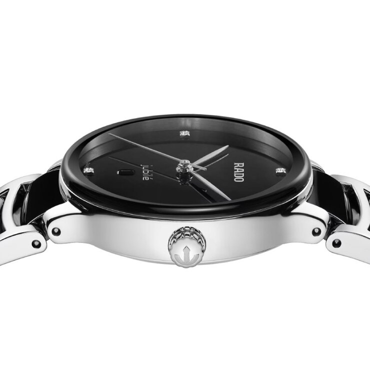 montre Rado avec un boîtier en acier, un cadran noir avec brilliant et un diamètre de 30.5 mm