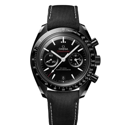 Omega horloge met een kast in keramiek, met een wijzerplaat in het zwart en een diameter van 44 mm