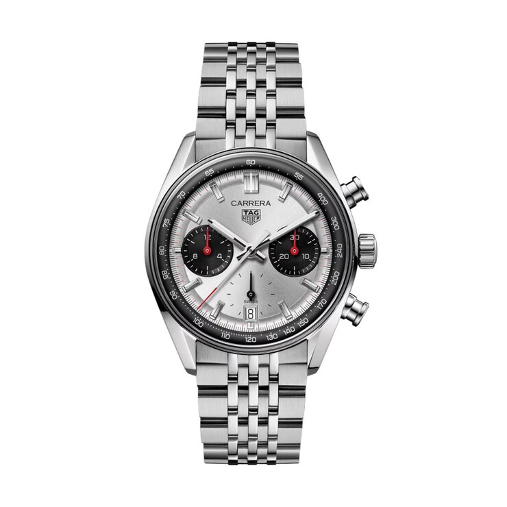 TAG Heuer horloge met een kast in staal, met een wijzerplaat in het zilver en een diameter van 39 mm