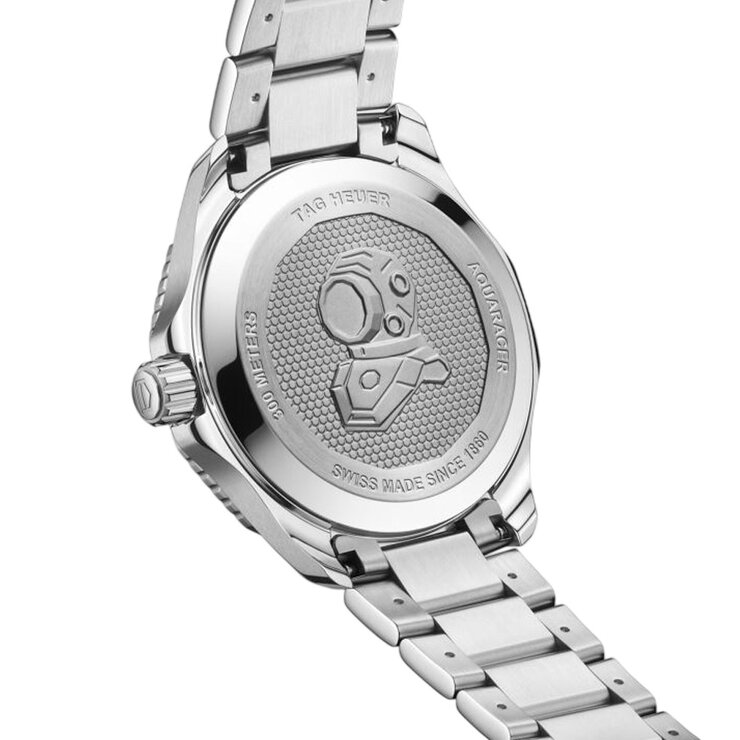 TAG Heuer horloge met een kast in staal, met een wijzerplaat in het blauw en een diameter van 42 mm