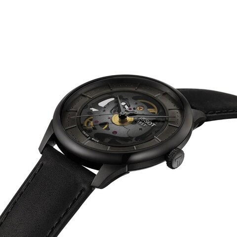 Tissot horloge met een kast in staal, met een wijzerplaat in het grijs en een diameter van 39 mm