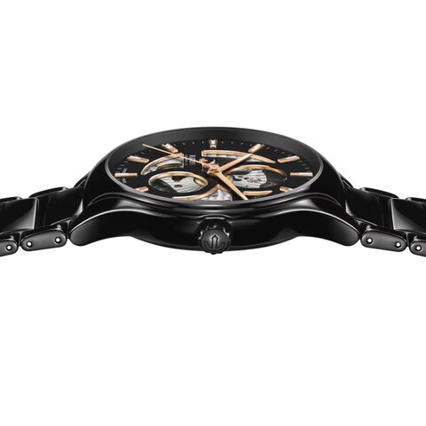 Rado horloge met een kast in keramiek, met een wijzerplaat in het zwart en een diameter van 40 mm