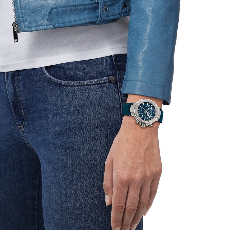 Tissot horloge met een kast in staal, met een wijzerplaat in het blauw en een diameter van 38 mm