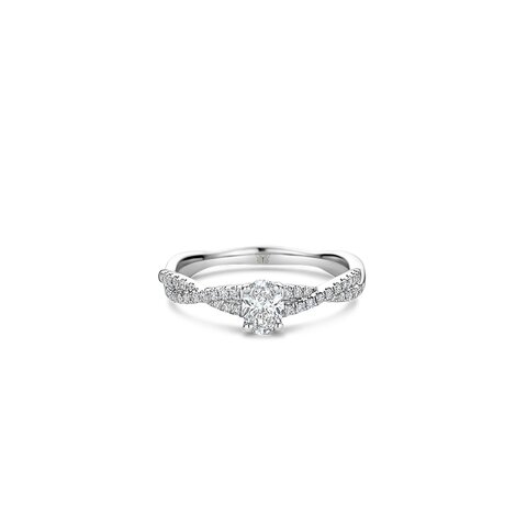 bague de fiançailles The Exclusive Collection en or blanc 18 ct avec diamant ovale de 0.32 carat comme pierre principale entouré de briljants de 0,18 karaat